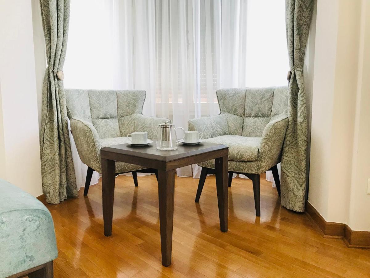 Knez Sima Jacuzzi, 3 Bedrooms, Balcony In Stari Grad Bělehrad Exteriér fotografie