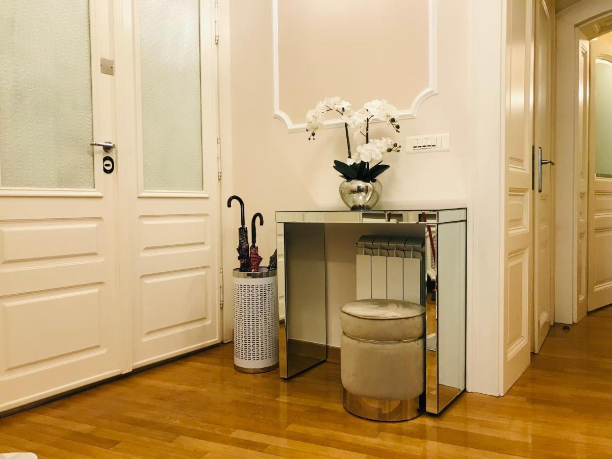 Knez Sima Jacuzzi, 3 Bedrooms, Balcony In Stari Grad Bělehrad Exteriér fotografie