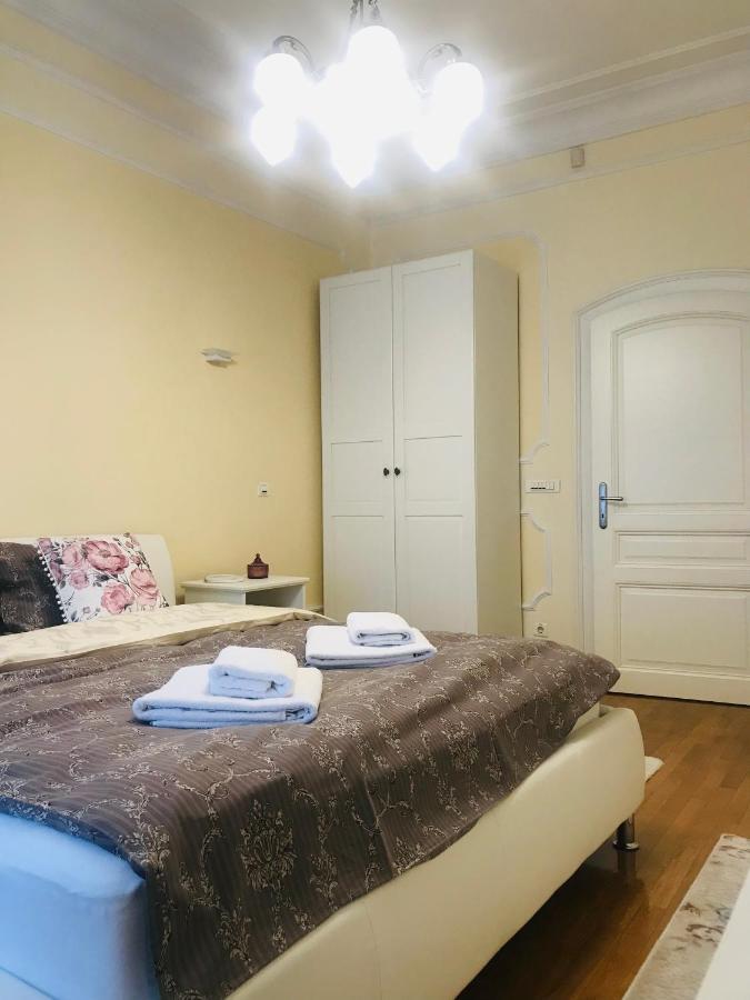 Knez Sima Jacuzzi, 3 Bedrooms, Balcony In Stari Grad Bělehrad Exteriér fotografie